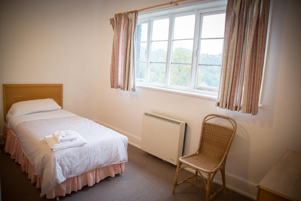 منزل الضيف Tregynon  في Gregynog Hall المظهر الخارجي الصورة