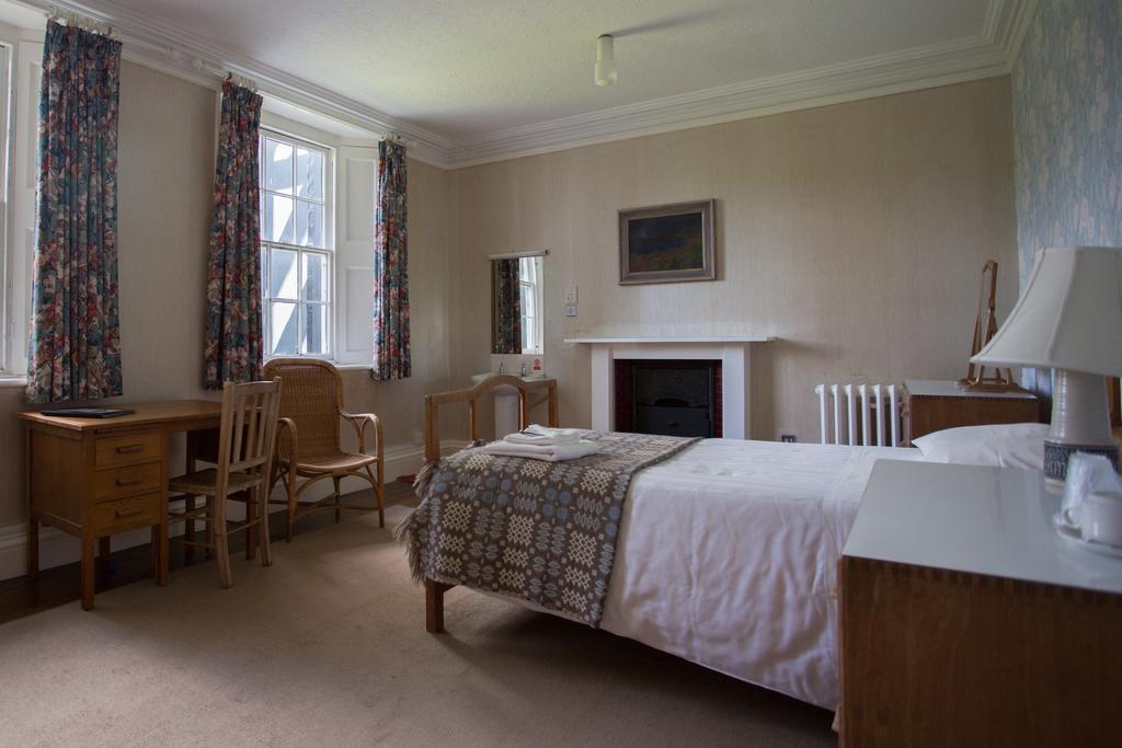 منزل الضيف Tregynon  في Gregynog Hall المظهر الخارجي الصورة