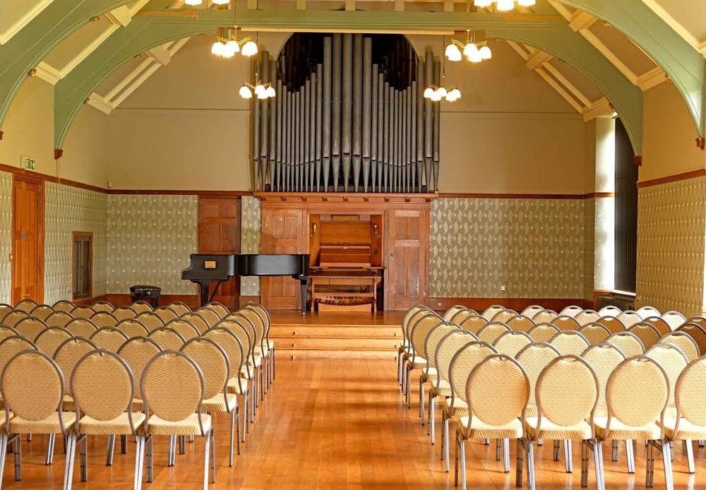 منزل الضيف Tregynon  في Gregynog Hall المظهر الخارجي الصورة